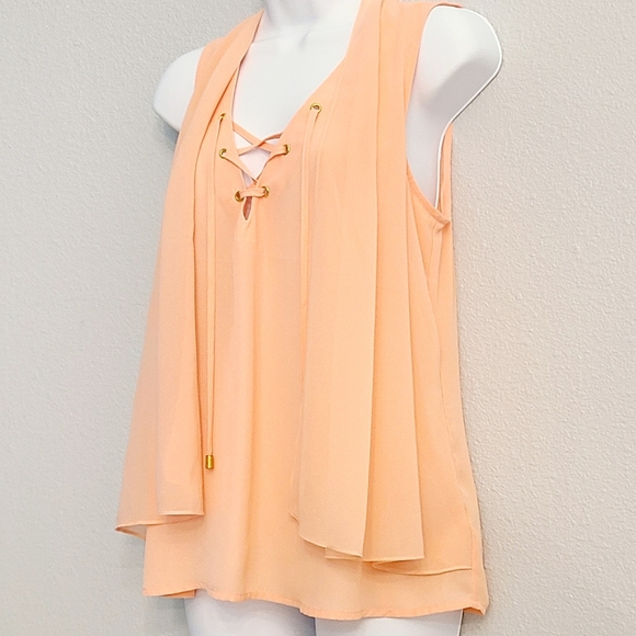 NWT Sleeveless Top, Size Medium - Picture 3 of 7